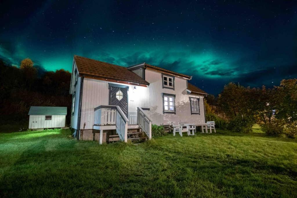 Nordlandshus Ved Lofotr Bostad Exterior foto
